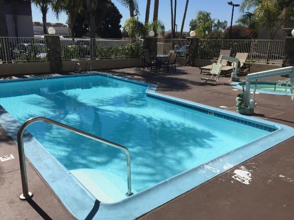 Chula Vista Inn image 24