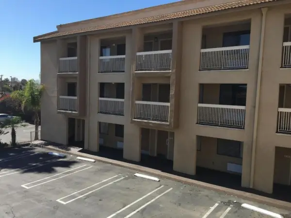 Chula Vista Inn 8